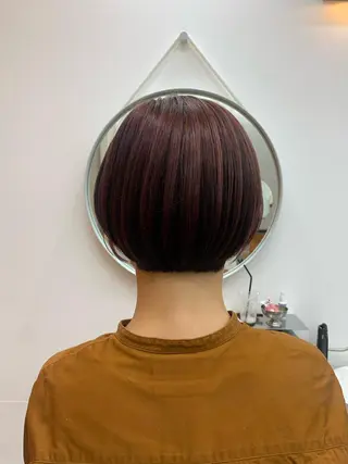 ショート カラー 【モエカ】グランジ ウルフ/ハイトーンのヘアスタイル