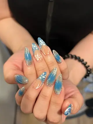 ネイル Luna Gladeのネイルデザイン