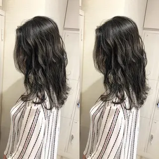 ロング カラー 三鷹で1番ショート ボブをカットする新谷のヘアスタイル