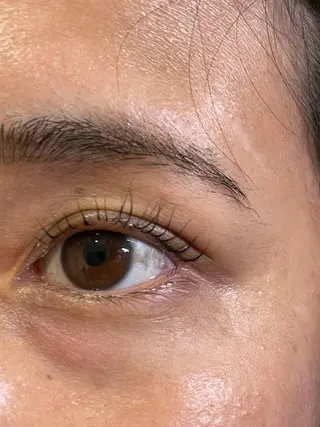 マツエク・マツパ 井上 真里奈のヘアスタイル