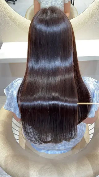 セミロング カラー 縮毛矯正✨🫧 レイヤー川村利幸のヘアスタイル