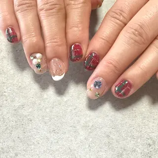 ネイル T Kのネイルデザイン
