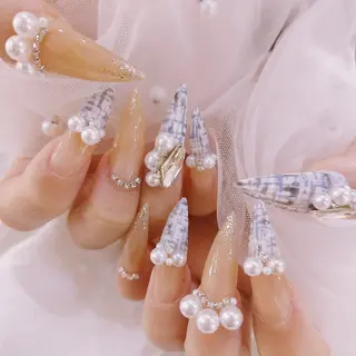 ネイル 梅田🦄中崎町🩵 u n o 0 1のネイルデザイン