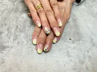 ネイル sara +のネイルデザイン