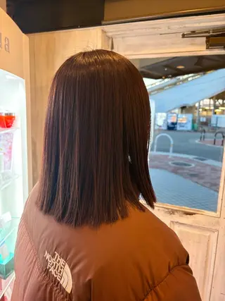 セミロング MOLLA ✂️辻桃加のヘアスタイル