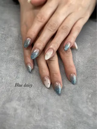ネイル Blue daisy 栄本店のネイルデザイン