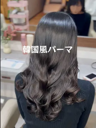 ロング 韓国風パーマ/ 菅沼 成郷のヘアスタイル