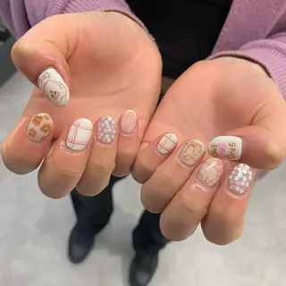 ネイル マキノ ユイのネイルデザイン