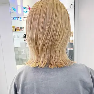 ミディアム カラー ヘアアレンジ 似合わせハイトーン 🩰/渡邉日向🕊のヘアスタイル