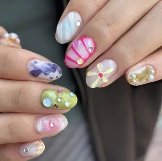 ネイル Pure&Rich Nailのネイルデザイン