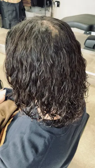 ミディアム パーマ メンズ 大島 渓翔のヘアスタイル