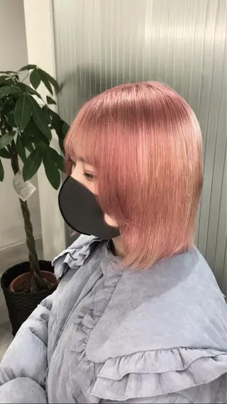 ショート カラー LOOP hairのヘアスタイル