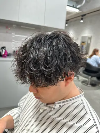 ショート パーマ メンズ 🔥フェザーパーマ 特化🔥勇斗のヘアスタイル