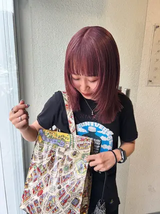 セミロング カラー 薄暮 マツイ レンのヘアスタイル