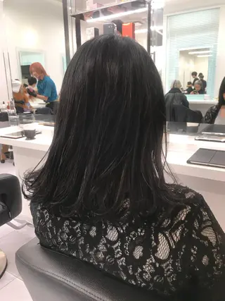 セミロング カラー Alea by  little横浜所属・💞あざと可愛い💞 児玉大地のヘアスタイル