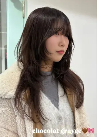 ロング 韓国ヘア🇰🇷 𝑳𝒊𝒏𝒂🤍のヘアスタイル