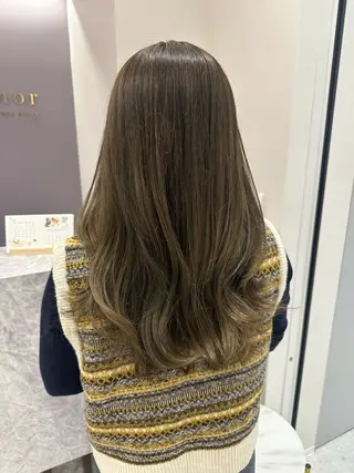 ロング カラー 韓国レイヤー✨ yasuko銀座のヘアスタイル