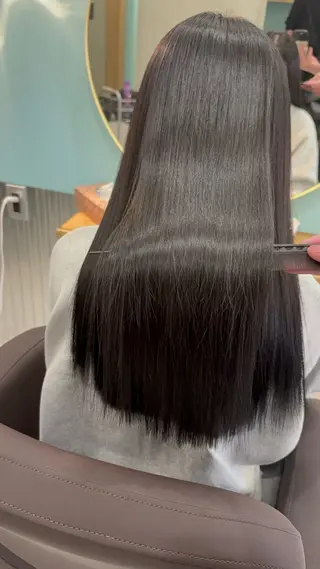 ロング カラー カワカミ ユウダイのヘアスタイル