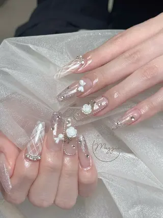 ネイル Maggie Nail🦩のネイルデザイン