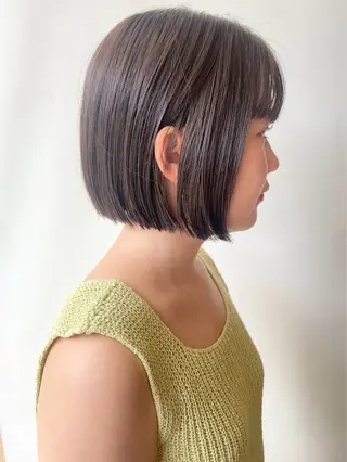 ショート 松岡彩華 ボブ /グレージュのヘアスタイル