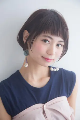 ショート カラー 羽田 ひろむのヘアスタイル