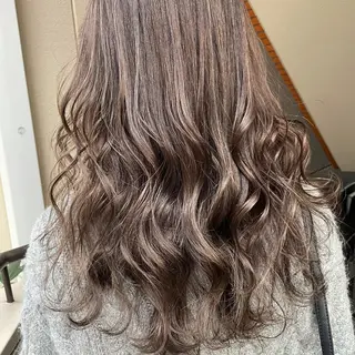 ミディアム カラー パーマ ヘアアレンジ メンズ キッズ ネイル マツエク・マツパ 切りっぱなしヘアボブ ミディアムヘアRYOのヘアスタイル