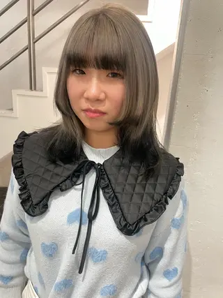 セミロング カラー スパイラルパーマ 🌐hina⭐️のヘアスタイル