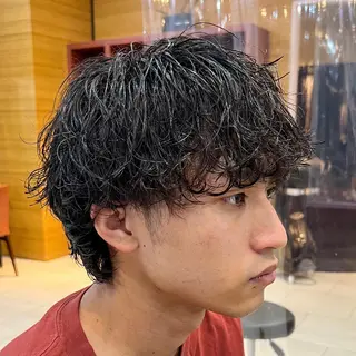 ショート パーマ メンズ メンズカット曲がる 縮毛矯正佐々木タクマのヘアスタイル