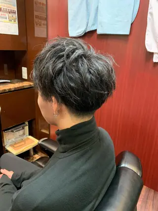 ショート メンズ 羽木 隆徒のヘアスタイル