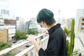 カラー メンズ Lull1人美容室 バレイヤージュのヘアスタイル