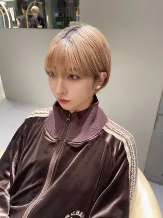 ショート カラー Aster 店長 れおん✂️のヘアスタイル