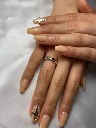 ネイル Bavardage Nailのネイルデザイン