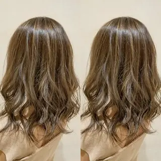 セミロング カラー ブリーチ・ハイトーン 特化🎉内山のヘアスタイル