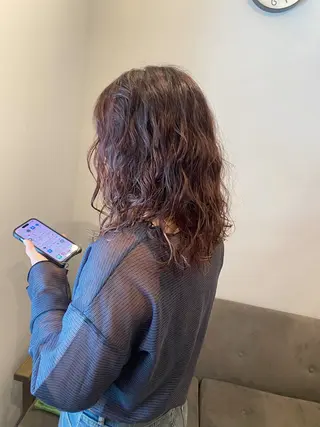 セミロング パーマ ENIF ヤマグチアツコのヘアスタイル