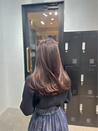 セミロング カラー BONDZSALON 表参道店所属・艶髪カラー・髪質改善 ストレートAsunaのヘアスタイル