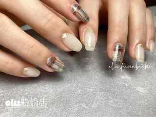 ネイル elu ：nail＆eyeのネイルデザイン