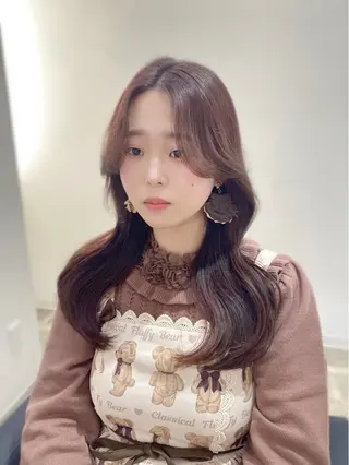 ロング カラー YUZU🎀顔まわり ×レイヤーカットのヘアスタイル