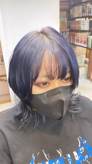 ショート カラー マツダテ ホノカのヘアスタイル