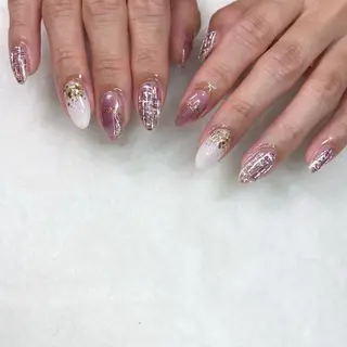 ネイル Laki nailのネイルデザイン