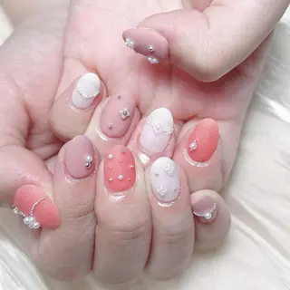 ネイル queensnail 🧸mikaのネイルデザイン
