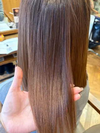 ツヤ感カラー✨/ 顔周りカット西川絢音のヘアスタイル