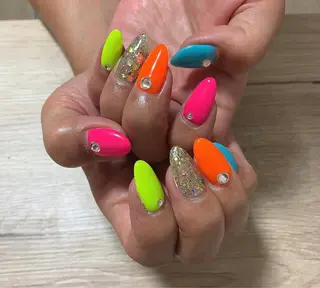 ネイル MINAMI nailsのネイルデザイン