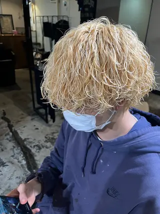 カラー 顔まわり/W カラー/リョウのヘアスタイル