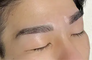 メンズ アイブロウ salon de Luluのマツエク・マツパデザイン