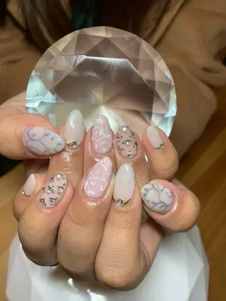 ネイル LAVISH nail salonのネイルデザイン