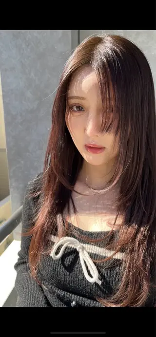 ロング 透明感カラー🕊🤍 アサノ マユのヘアスタイル