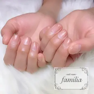 ネイル -nailroom- familiaのネイルデザイン