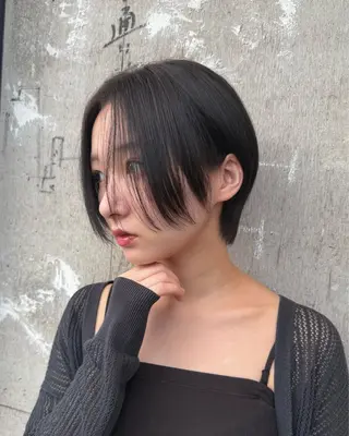 ショート カラー ✨顔まわりカット ✨渋谷人気No.1✨のヘアスタイル