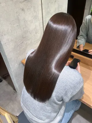 ロング RAF Sakuraのヘアスタイル
