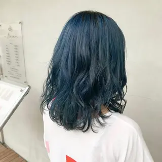ミディアム カラー ︎︎🧸 ユリ ︎︎🧸のヘアスタイル